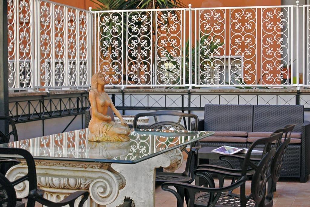 Vatican Luxury Apartment With Terrace - 7 People Рим Экстерьер фото